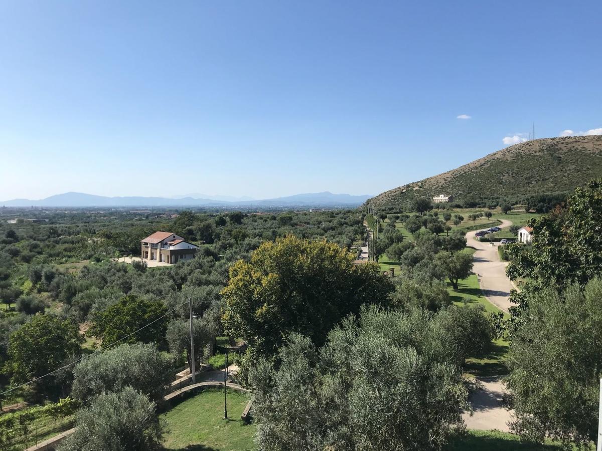 Tenuta Re Ferdinando Санта-Марія-Капуа-Ветере Екстер'єр фото